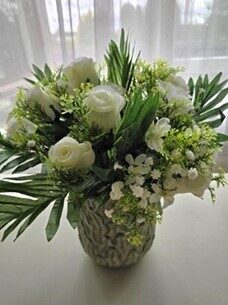 bouquet of roses with greenery nr.52