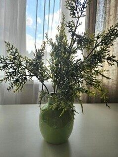 Artificial flowers No. 198- juniper branch